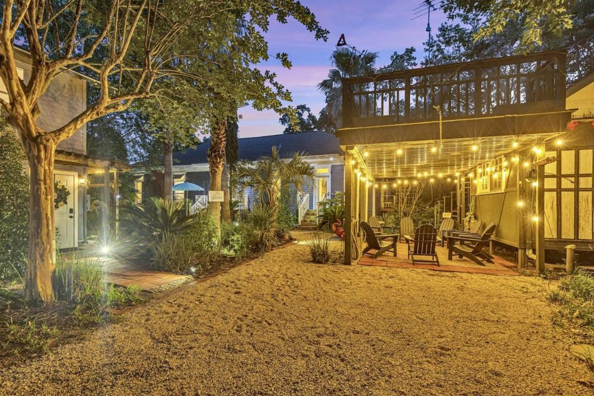 Bare Feet Bungalow -Close To Beach & Dog Friendly Gulfport Exteriör bild